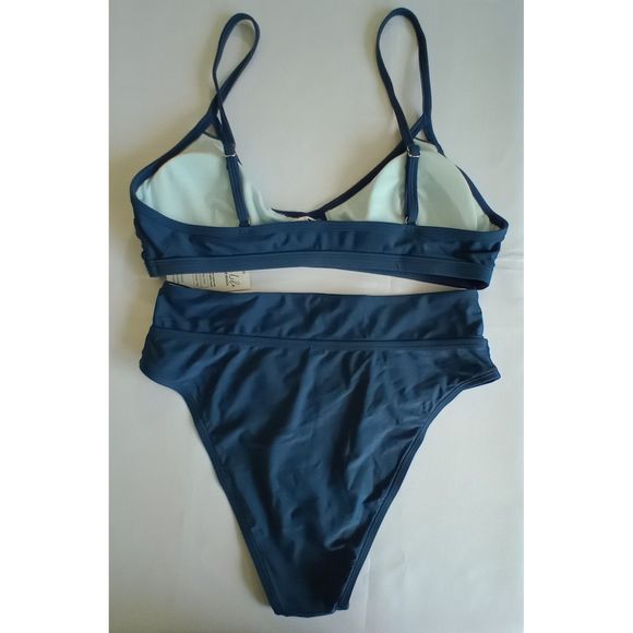 CUPSHE NWT Women's Two-Piece Blue Bikini Scoop Neck V Cut Size Medium - Picture 2 of 9